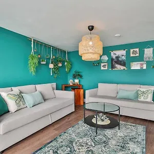 The Exclusive Gem Of Leeds - Sleeps 8 , Leeds (West Yorkshire) United Kingdom
